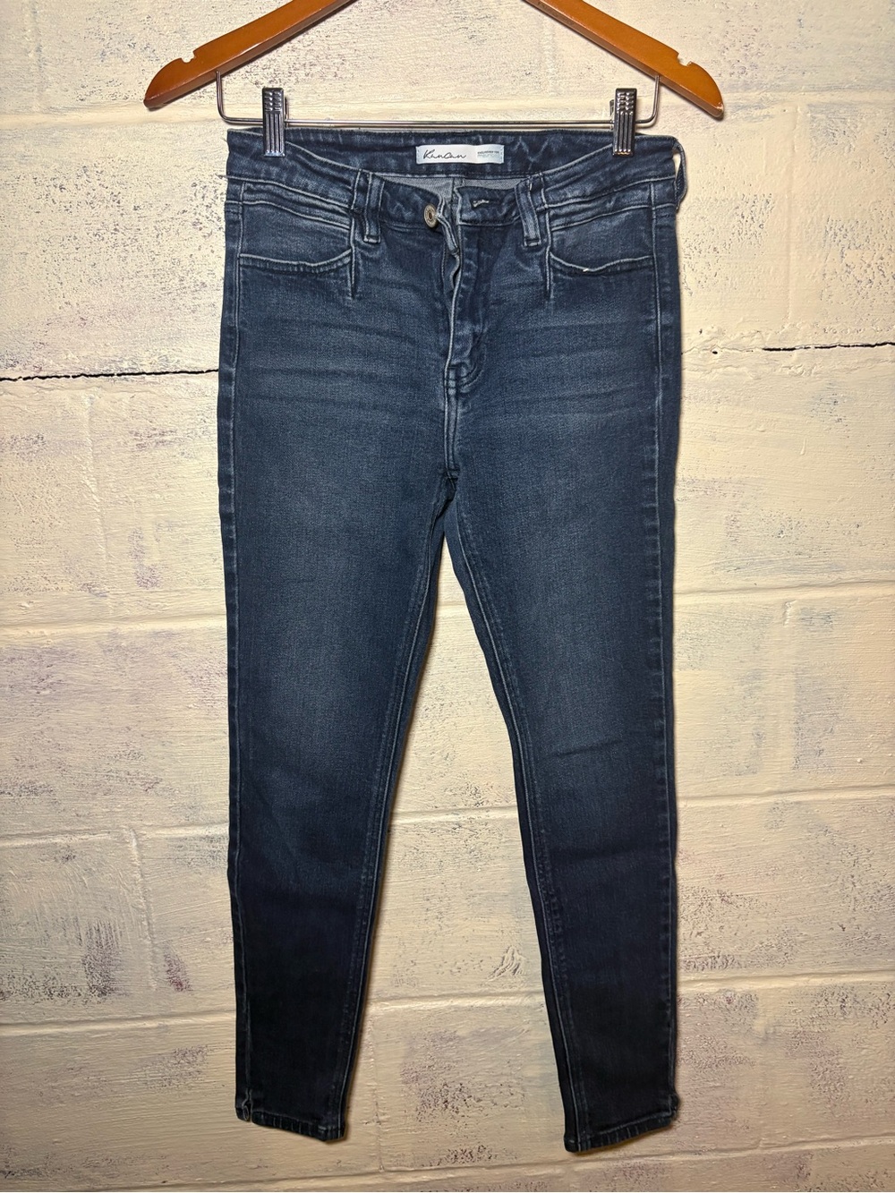 KanCan dark wash high-rise skinny jeans size 27